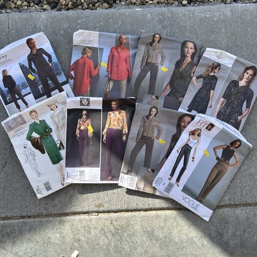 Sewing patterns lot - lot, designer